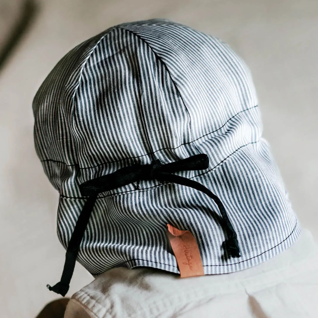BEDHEAD LOUNGER REVERSIBLE FLAP SUNHAT - CHARLIE/INDIGO