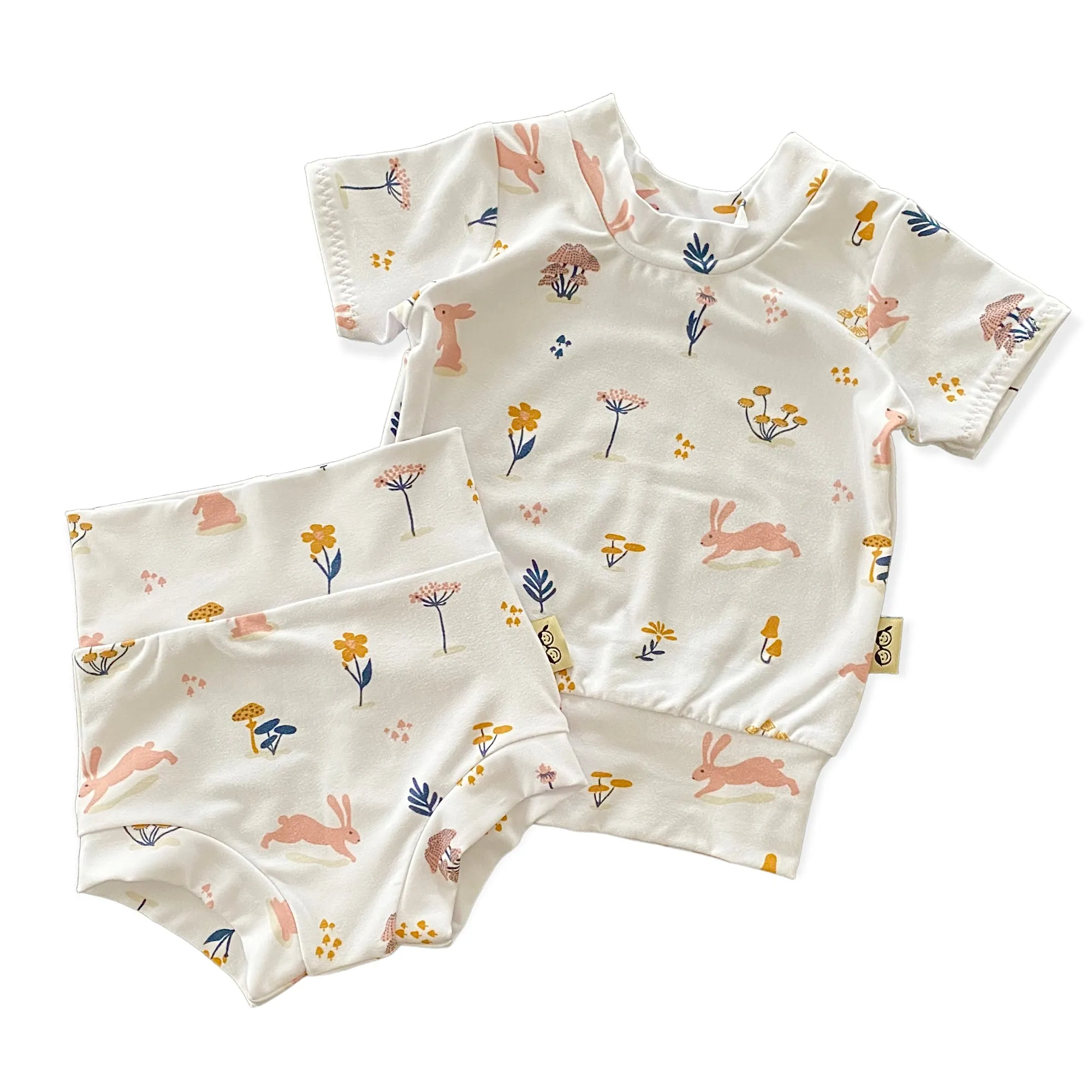 Bunny Hop on White Summer Lounge Set