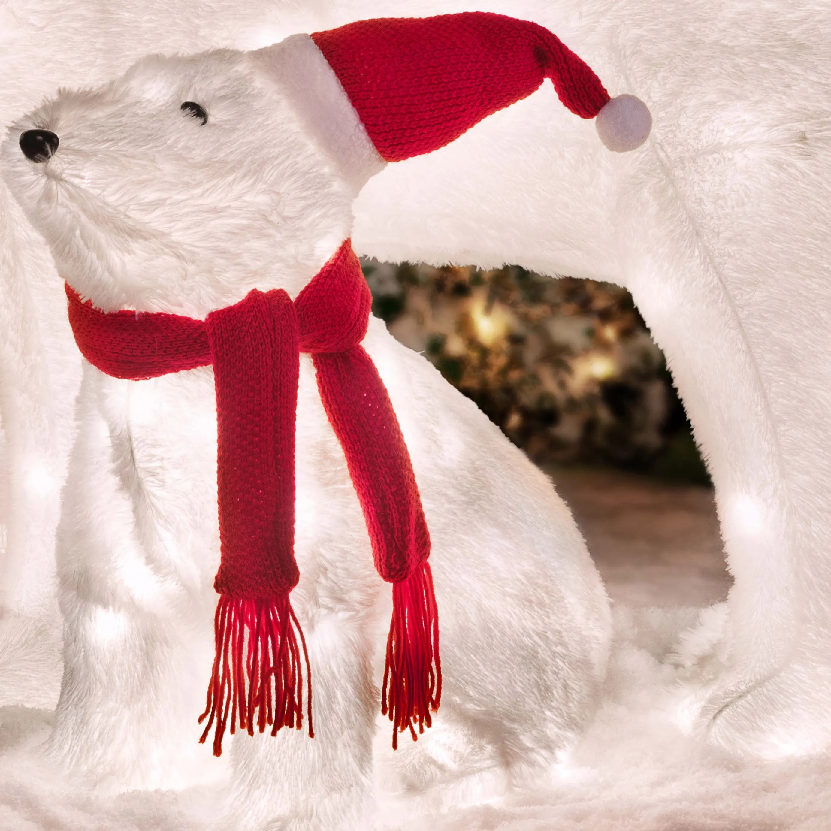 Mama and Baby Polar Bear (Set of 2) Outdoor Lighted Christmas Yard Decor